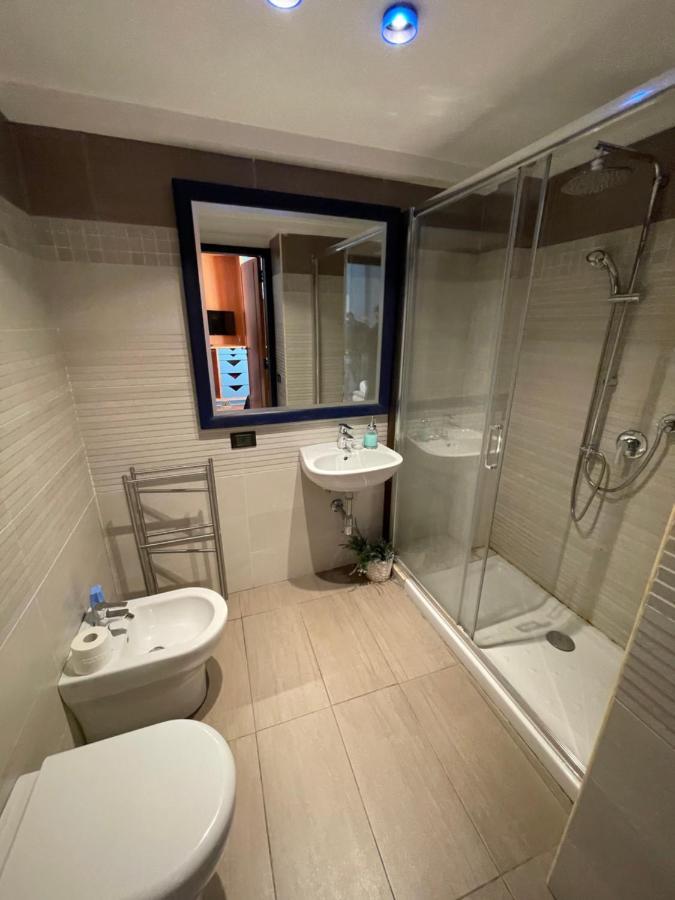 Lanova 21 Roomsナポリ エクステリア 写真